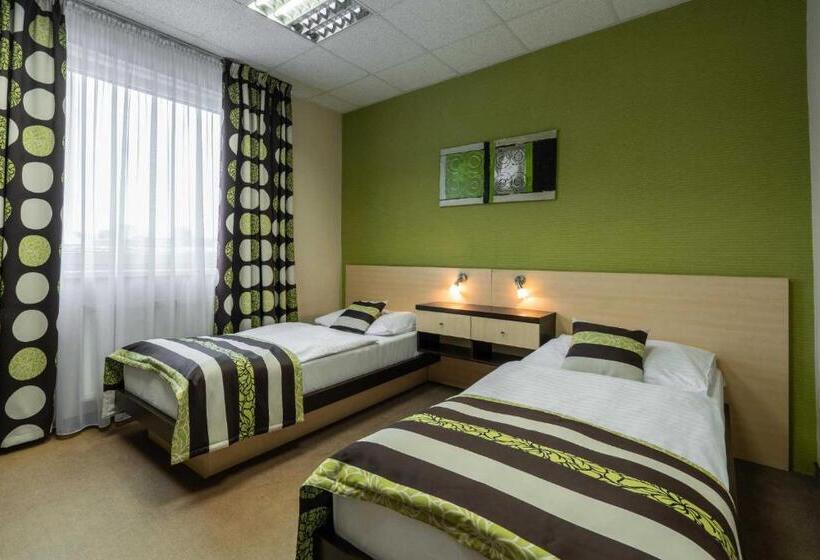 اتاق استاندارد, Bnc Hotel Restaurant Bowling