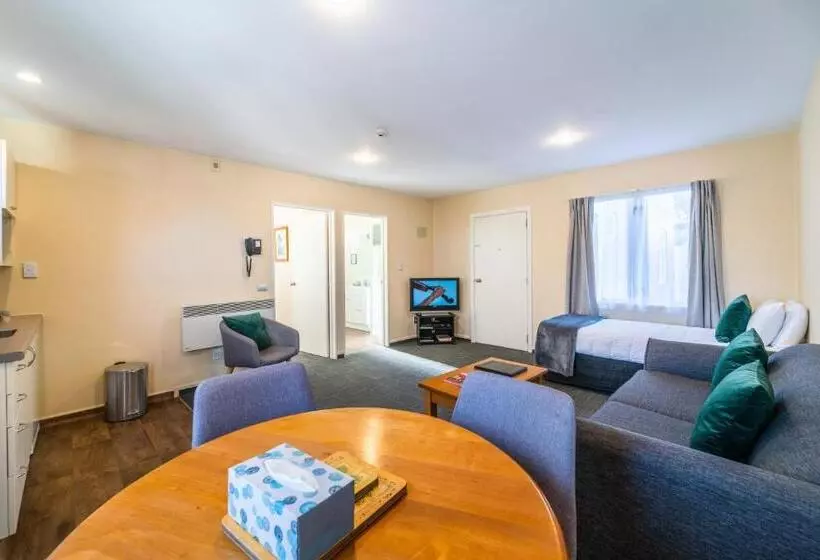آپارتمان 1 خوابه, City Centre Motel