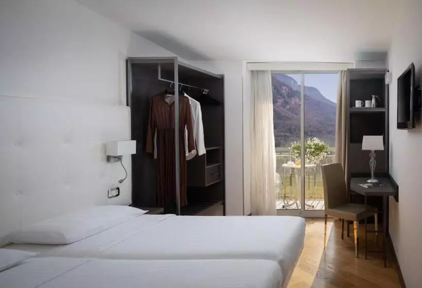 クラシックルーム, Continental Tonellihotels