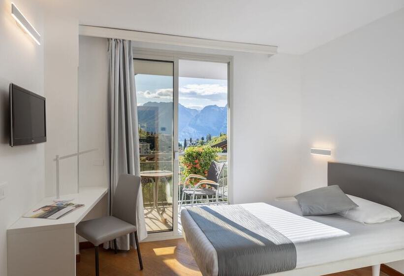 Pokój Standard Jednoosobowy, Continental   Tonellihotels