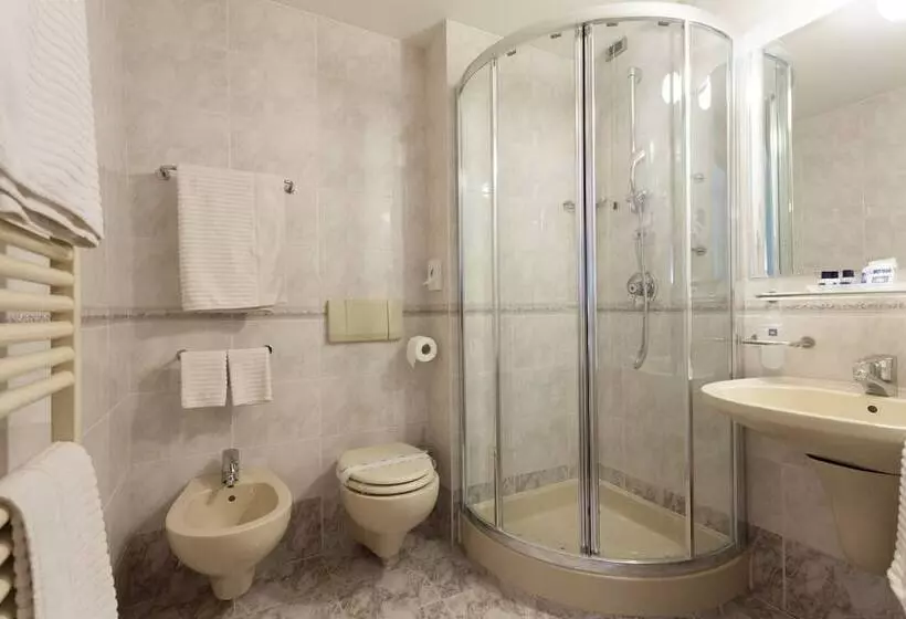 コンフォートルーム, Continental Tonellihotels