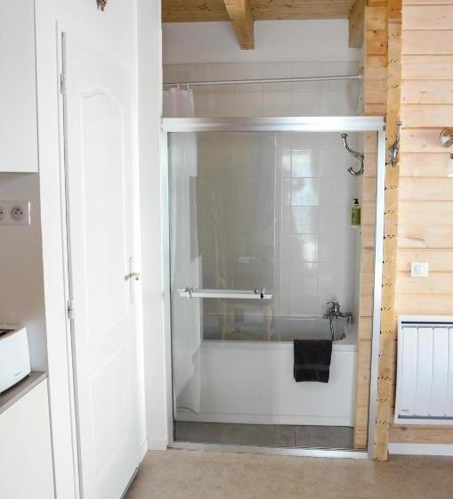 带花园景观的标准工作室, A La Villa Boucicaut