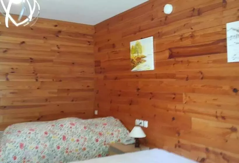 スタンダードルーム, Auberge De La Mandrie