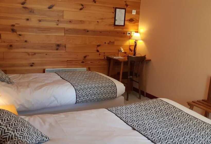 Номер Стандарт Трехместный, Auberge De La Mandrie