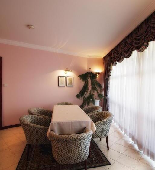 جناح رئاسى, Bellevue Hotel & Resort