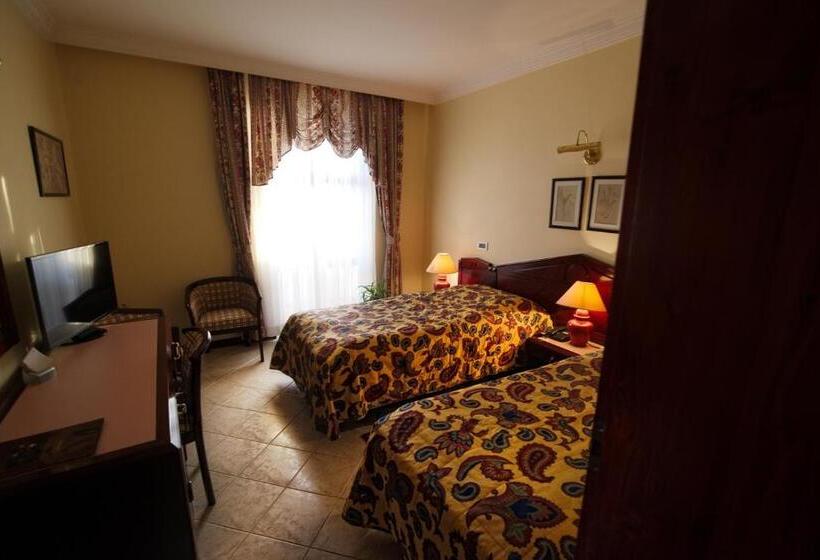 غرفة قياسية, Bellevue Hotel & Resort