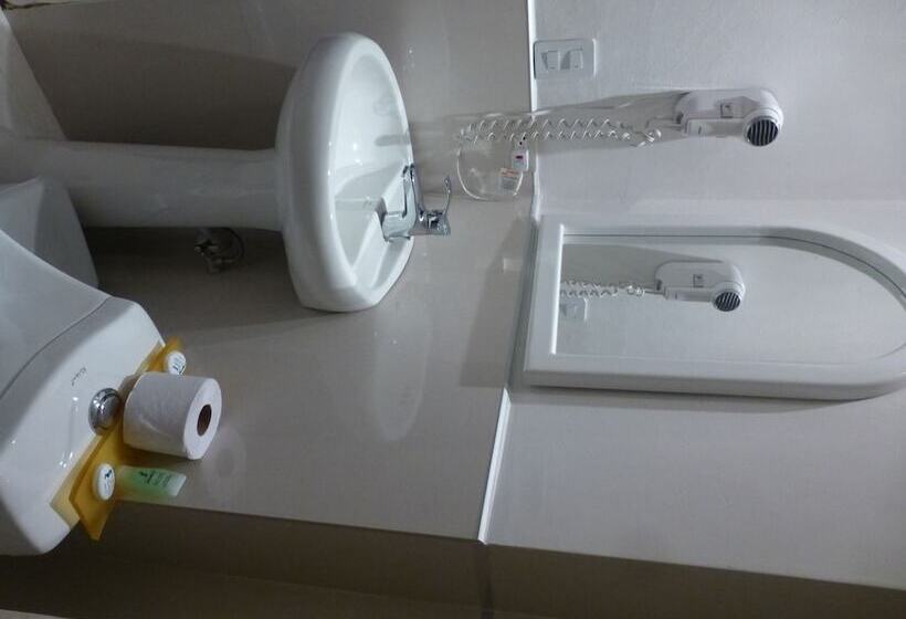 חדר סטנדרט, Cayman