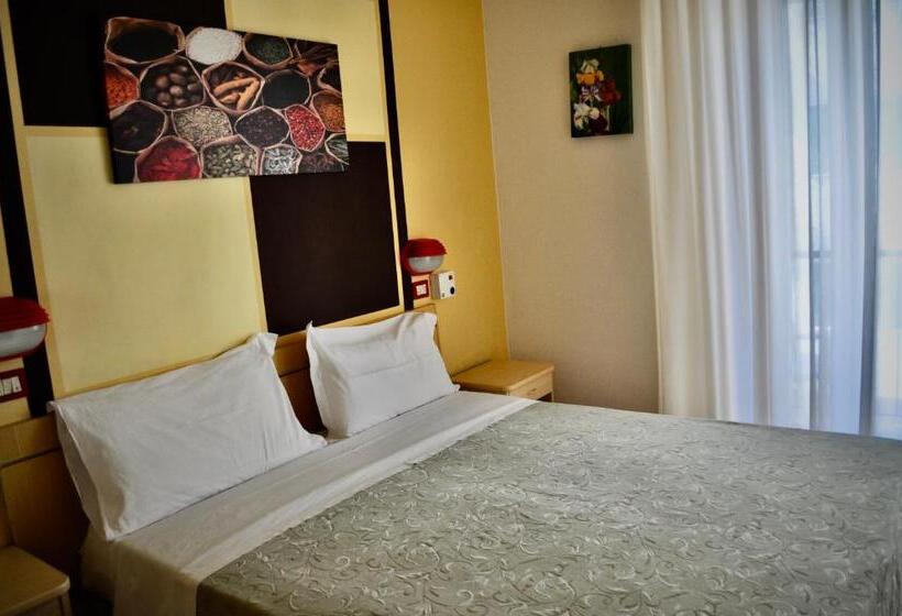 Quarto Estandar, Corallo Garnì