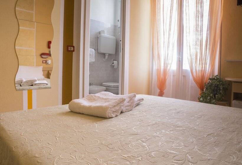 Quarto Estandar, Corallo Garnì