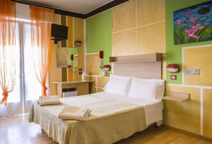 Quarto Triplo Estandar, Corallo Garnì