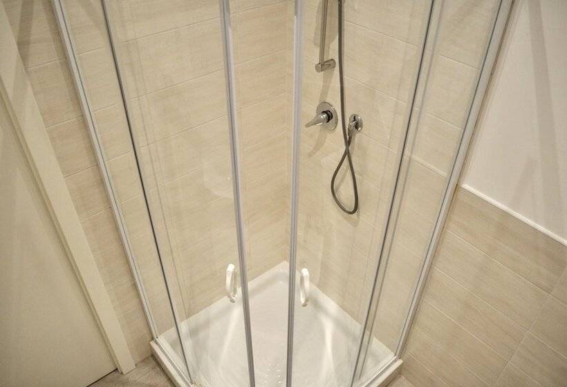 Quarto Estandar, Corallo Garnì