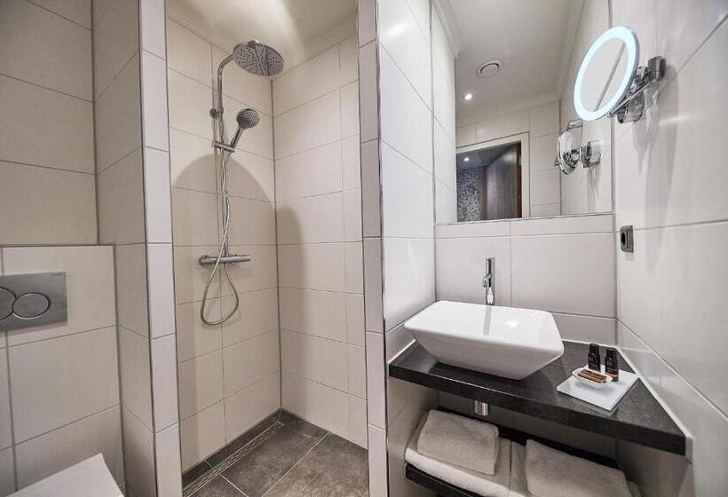 اتاق لوکس, De Lindeboom