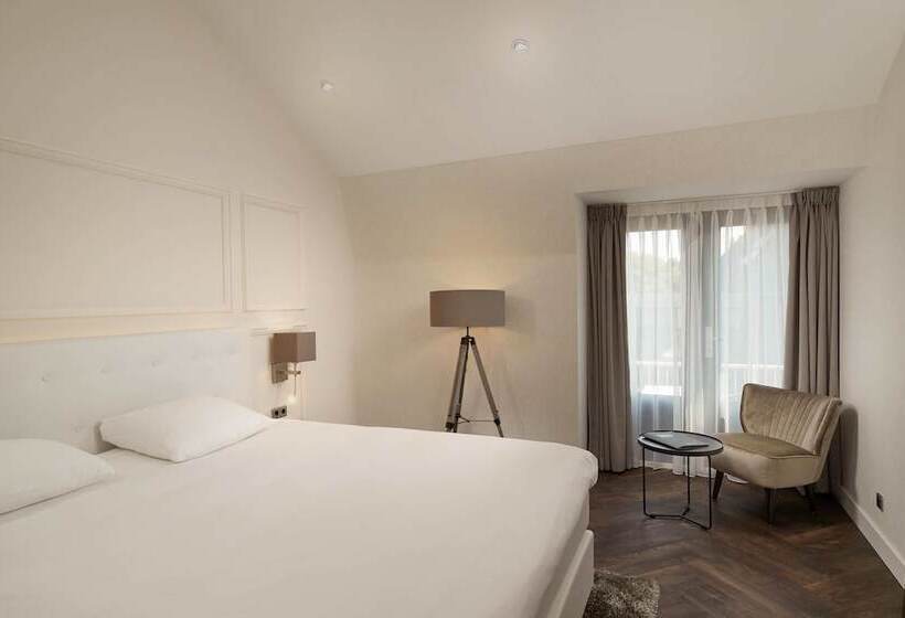 اتاق لوکس, De Lindeboom