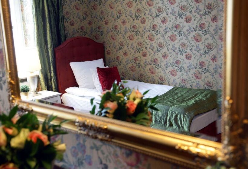 غرفة سوبيريور, Dwór Kaliszki