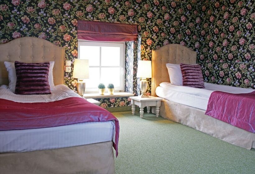 غرفة قياسية, Dwór Kaliszki