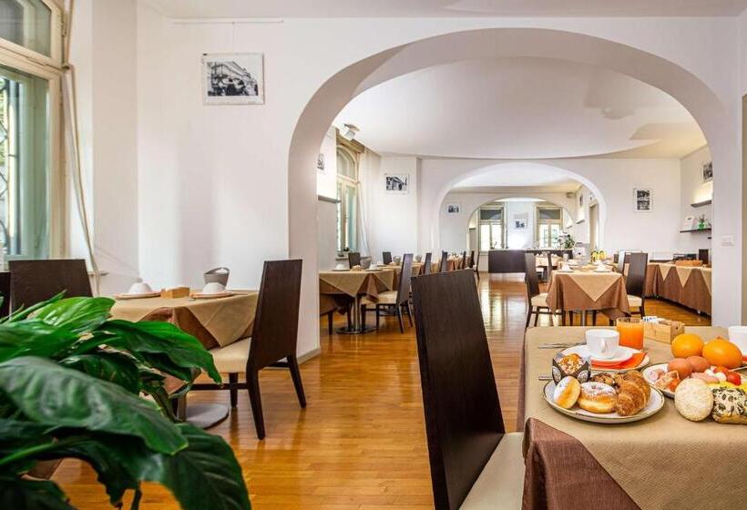 キングサイズベッドのスーペリアルーム, Europalace Hotel, Bw Signature Collection