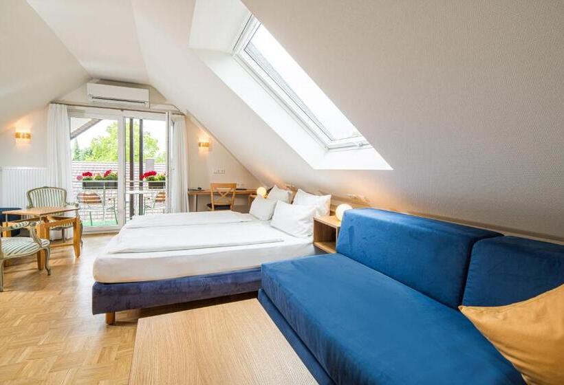 غرفة قياسية رباعية, Garni Schacherer