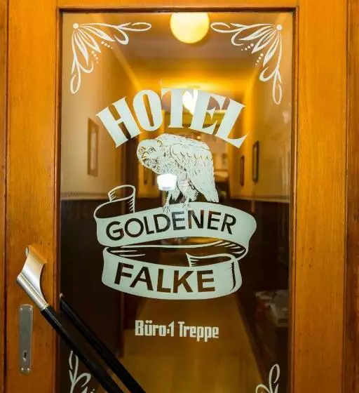 シングルベーシックルーム, Goldener Falke