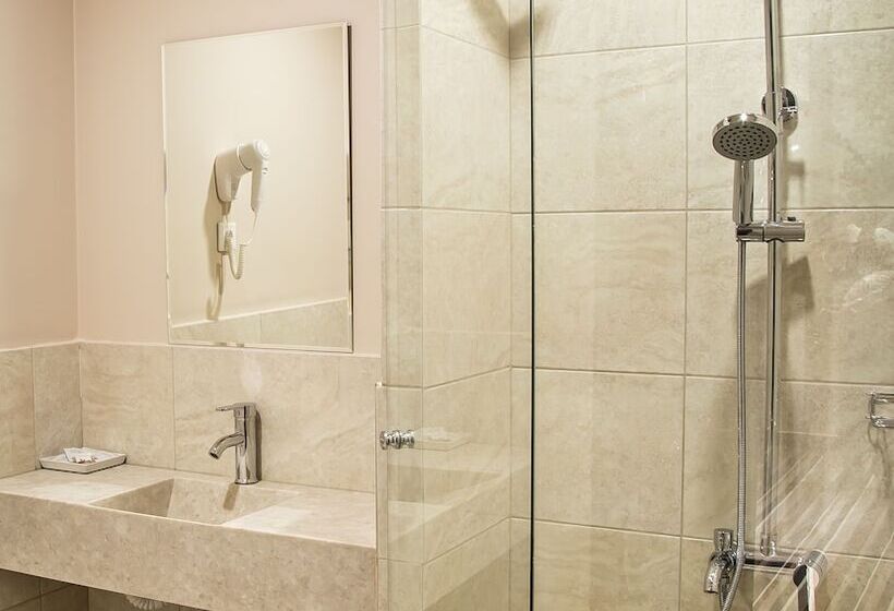 Quarto Estandar, Guru