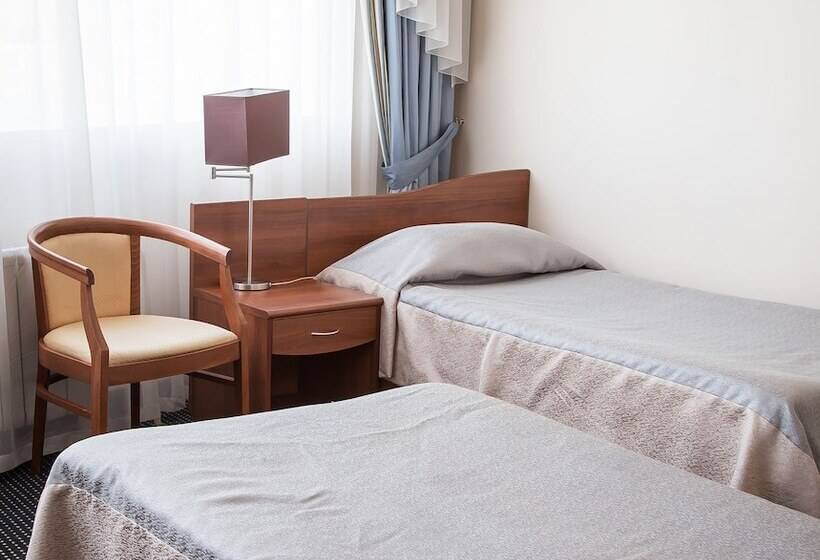 Quarto Estandar, Guru