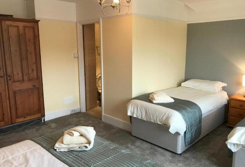 패밀리 룸, Halfway House Inn Country Lodge