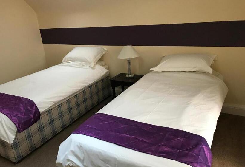 패밀리 룸, Halfway House Inn Country Lodge