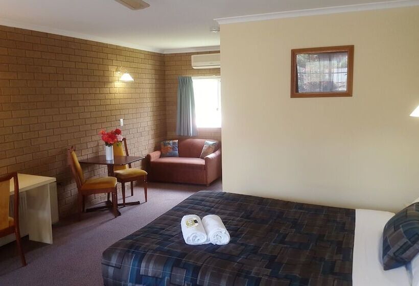 חדר סטנדרט, Hepburn Springs Motor Inn