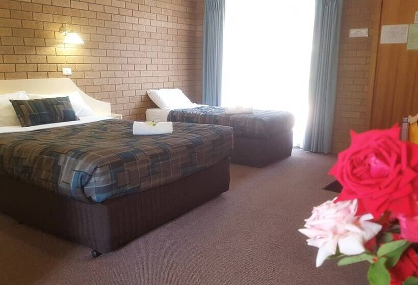 חדר סטנדרט, Hepburn Springs Motor Inn