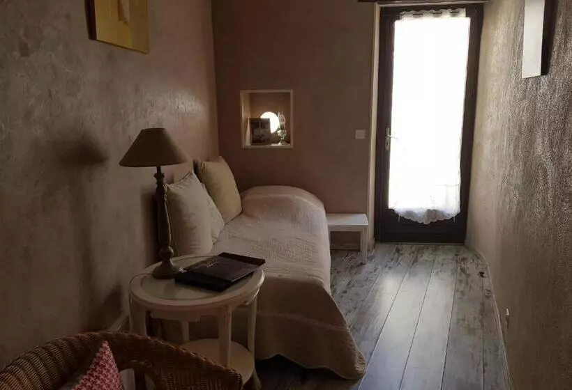 スタンダード４人部屋, Le Crillon