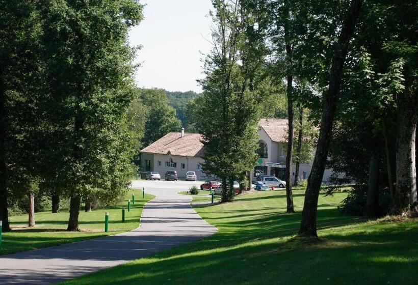 Номер Стандарт, Logis Hôtel Restaurant Le Tulipier