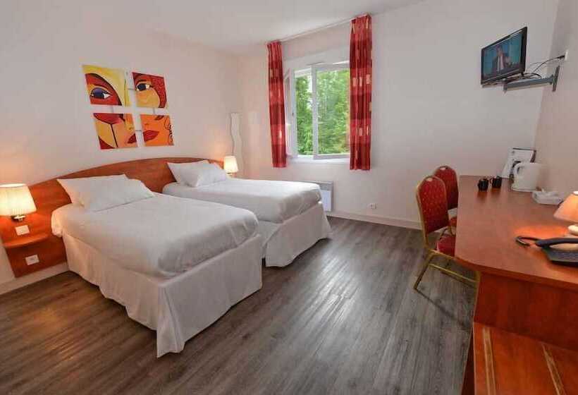 Номер Стандарт, Logis Hôtel Restaurant Le Tulipier