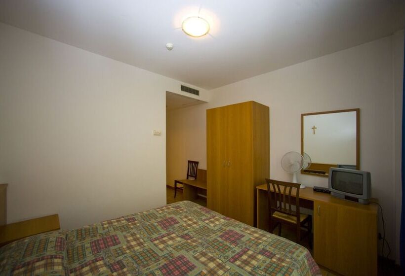 Номер Стандарт, Il Canneto