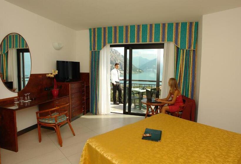 标准间带湖景, Ilma Lake Garda Resort