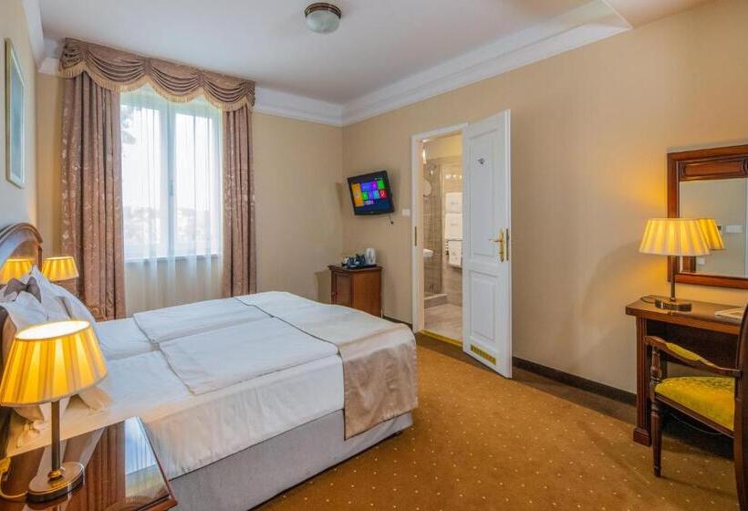 בית, חדר שינה 1, La Contessa Castle