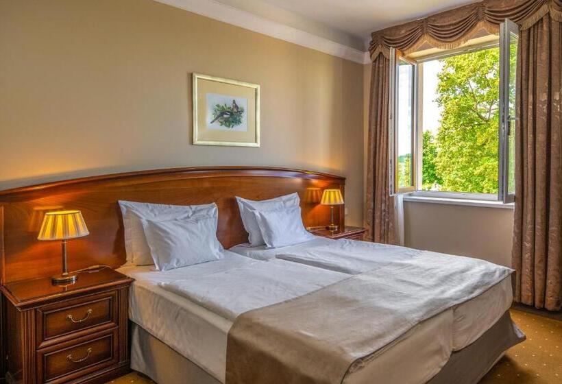 בית, חדר שינה 1, La Contessa Castle