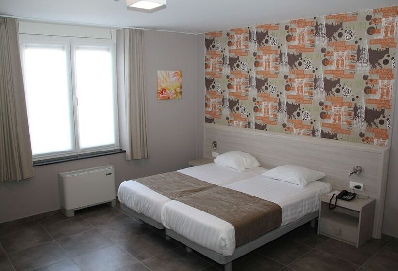 غرفة كومفورت, La Louve