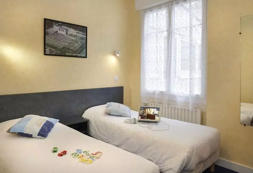 スタンダード４人部屋, Logis Hôtel Des Châteaux De La Loire