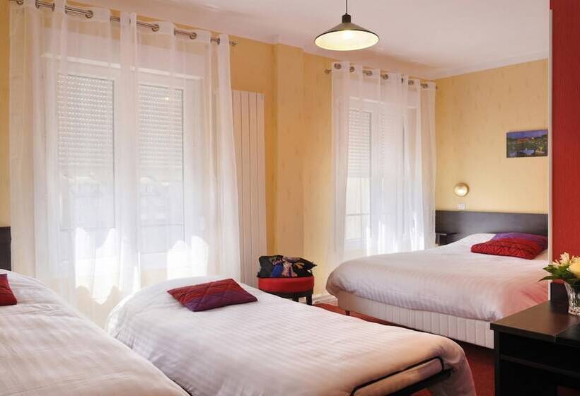 חדר סטנדרט לארבעה, Logis Hôtel Des Châteaux De La Loire