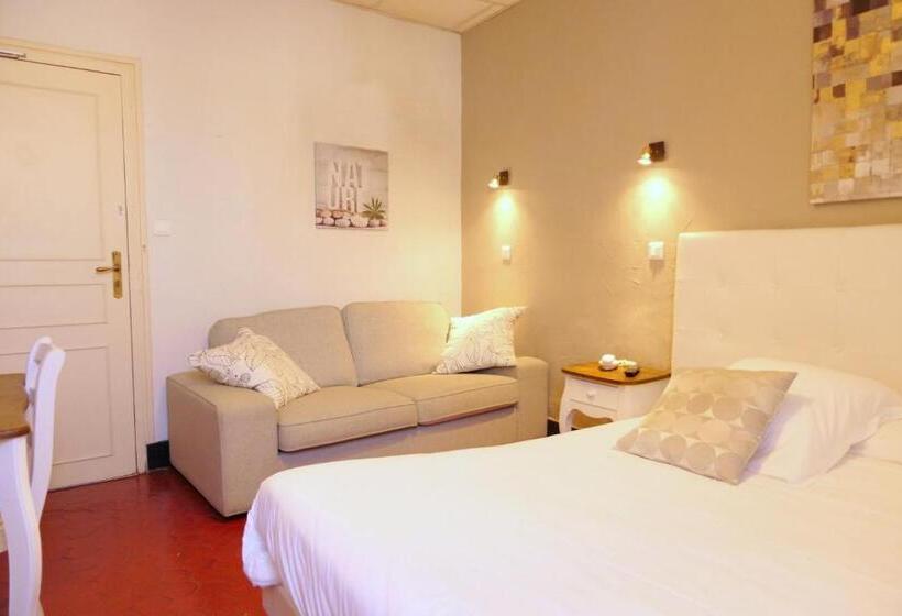 スーペリアールーム, Logis Hôtel Restaurant De Provence