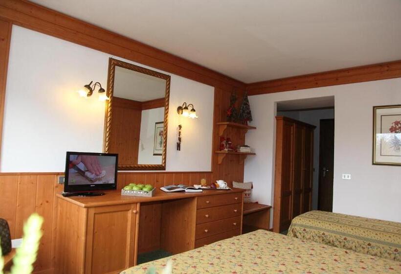 Трехместный Номер Классика, Nigritella