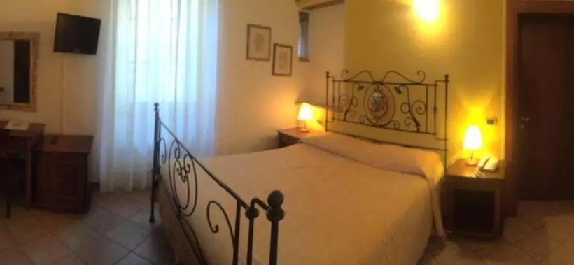 スタンダードルーム, Palazzo Brunamonti