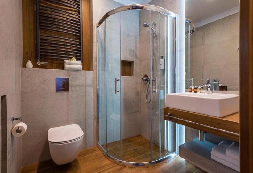 اتاق لوکس, Patio Old Town