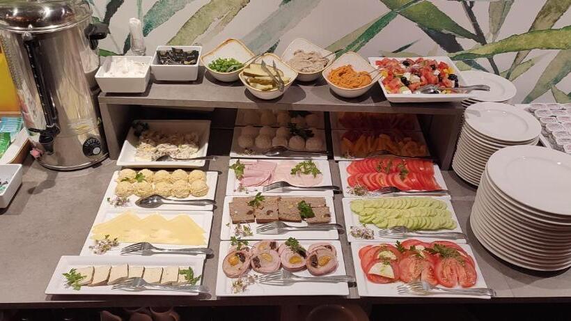 آپارتمان لوکس 1 خوابه, Patio Old Town