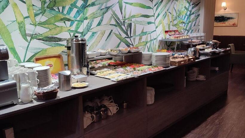 آپارتمان لوکس 1 خوابه, Patio Old Town