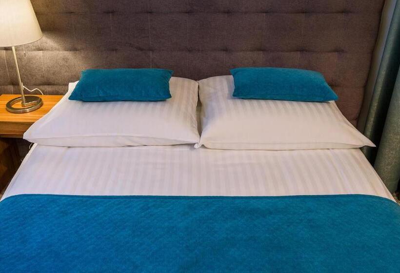 آپارتمان خانواده 1 خوابه, Patio Old Town