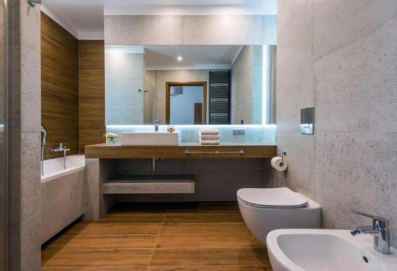 آپارتمان خانواده 1 خوابه, Patio Old Town