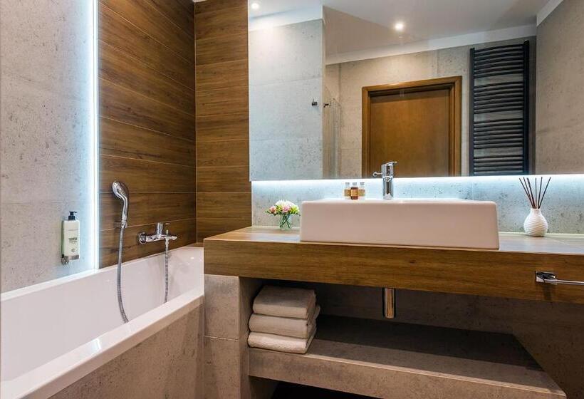 آپارتمان خانواده 1 خوابه, Patio Old Town