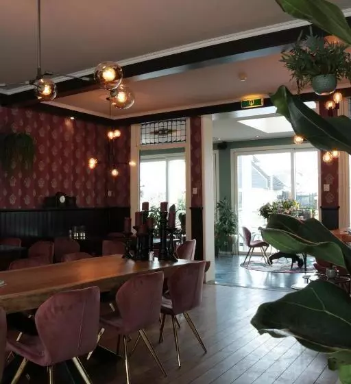 Standard-huone Jokinäkymä, Restaurant Goerres