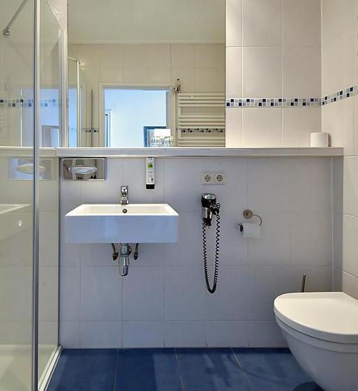 חדר סטנדרט נוף לנהר, Restaurant Goerres