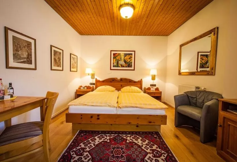 Standard Room, Restaurant Hackteufel